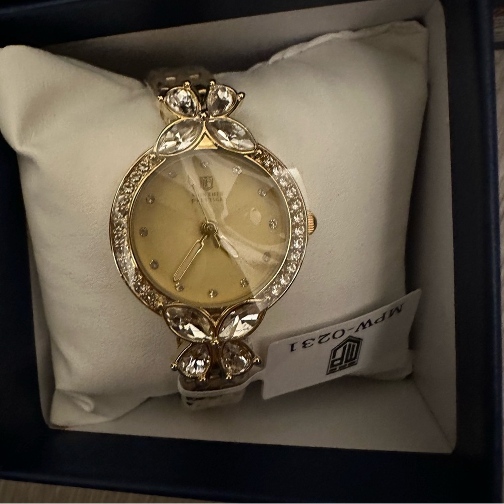 Montres Prestige x Invicta Gold Crystal Butterfly Watch 22mm MPW-0231 NIB - Picture 7 of 13